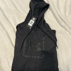 Men’s large under armour sweatshirt. Brand new with tags